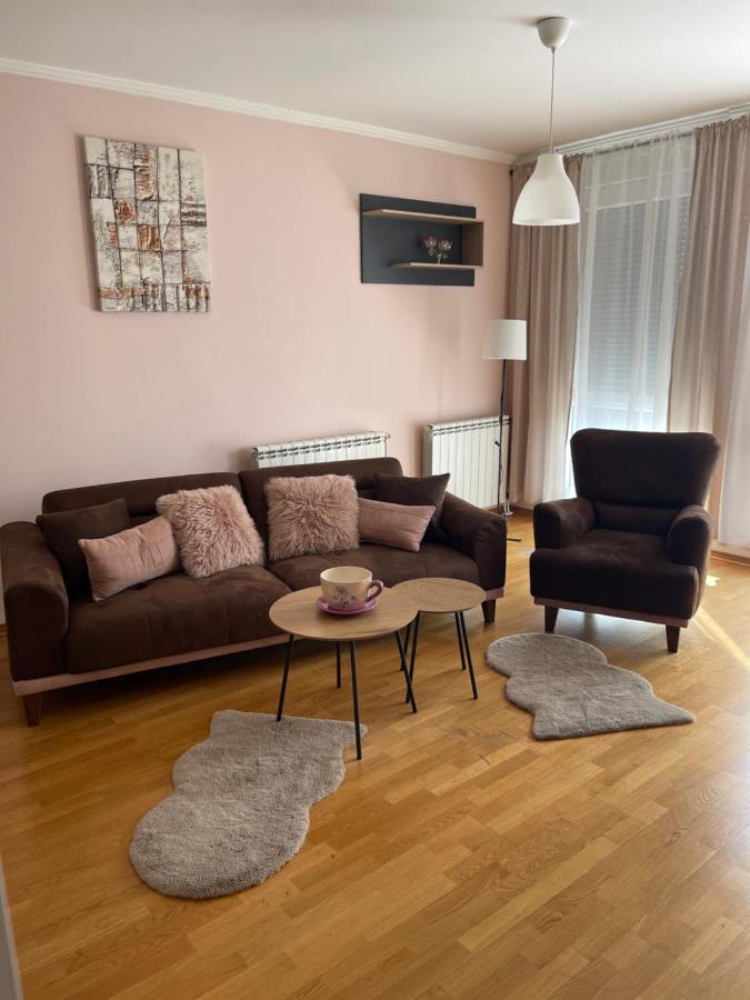 Apartment Orchid 021 Novi Sad Ngoại thất bức ảnh